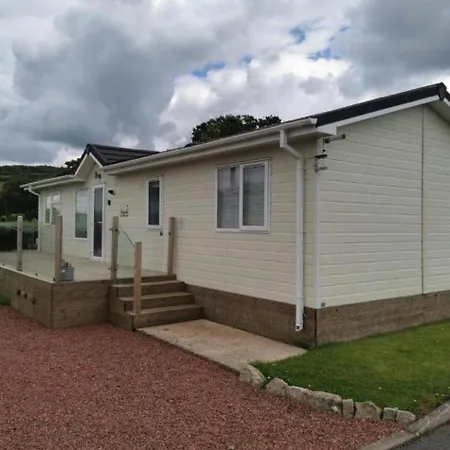 Plot 42 Hesket Caravan Park 4 Pm Check Early Check In Upon Request No Commercial Vans Allowed 펜션 *